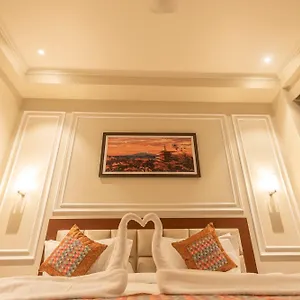 https://the-mandirian.hotels-varanasi.com
